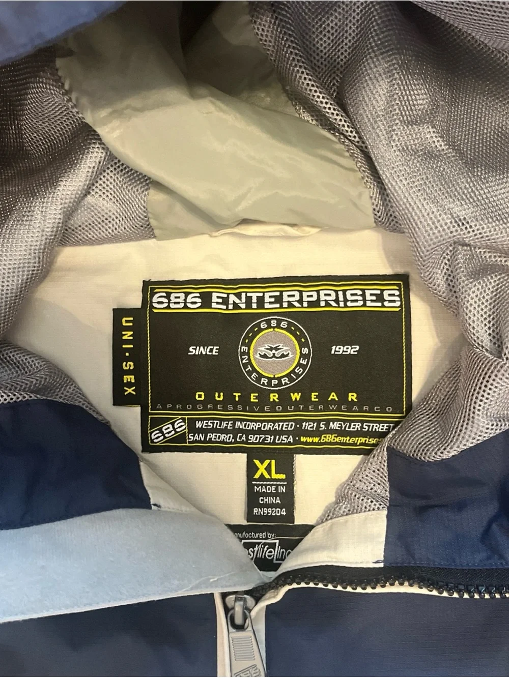 Vintage 686 Jacket Uni-Sex Snowboarding Jacket Size XL Mint Condition